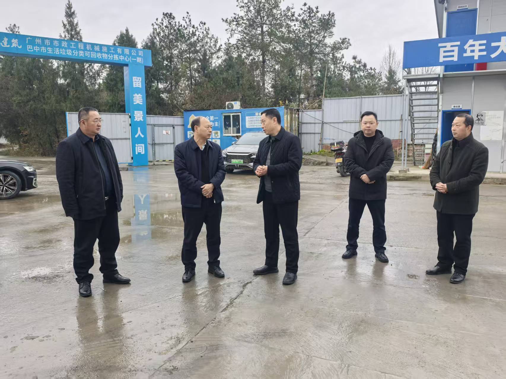 市供銷(xiāo)社黨組書(shū)記廖爵祿帶隊(duì)調(diào)研社有企業(yè)發(fā)展和安全生產(chǎn)工作